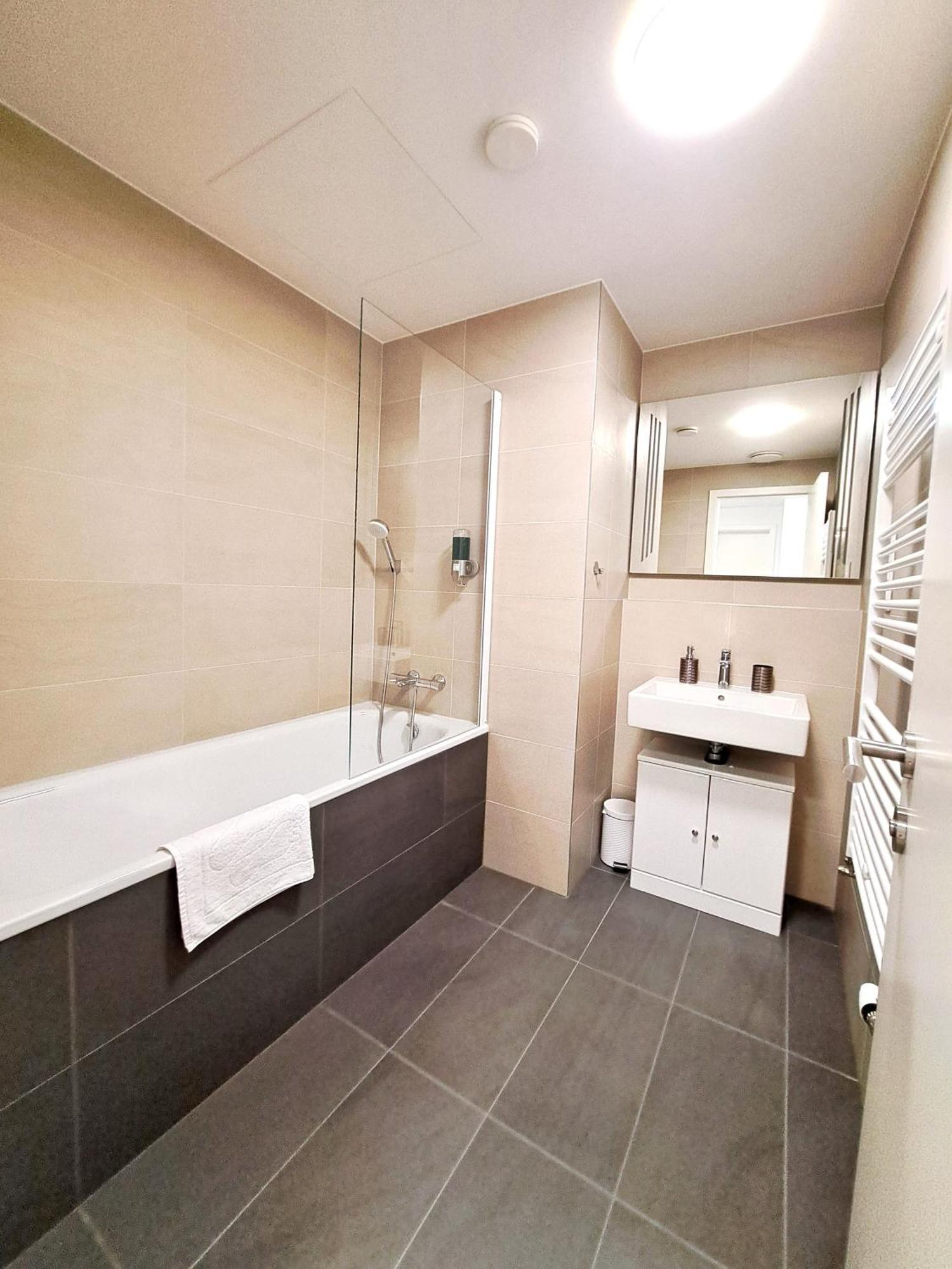 Prestigious Sky Park - View - Traveller Awards 2024 Apartament *