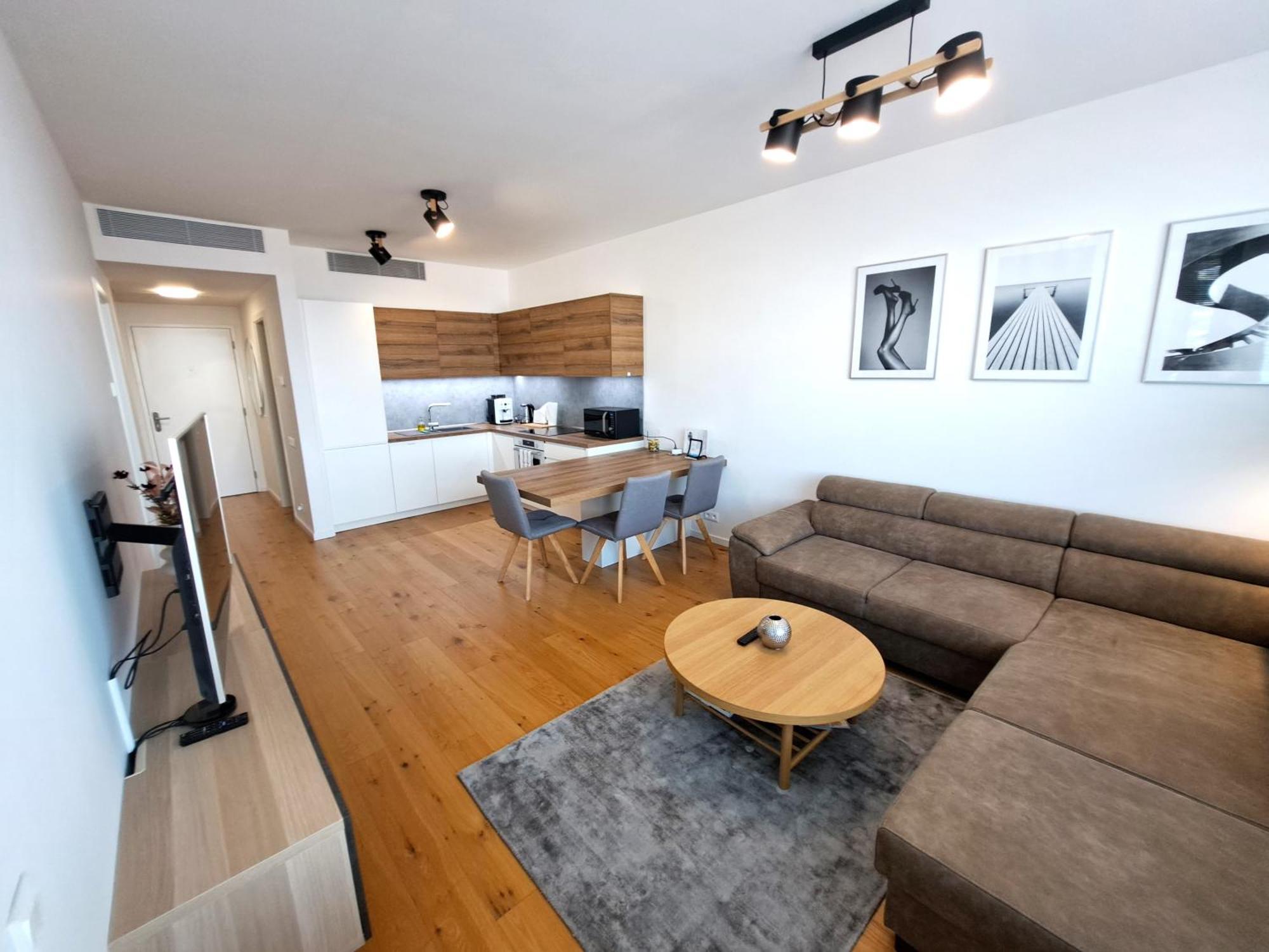 Prestigious Sky Park - View - Traveller Awards 2024 Apartament