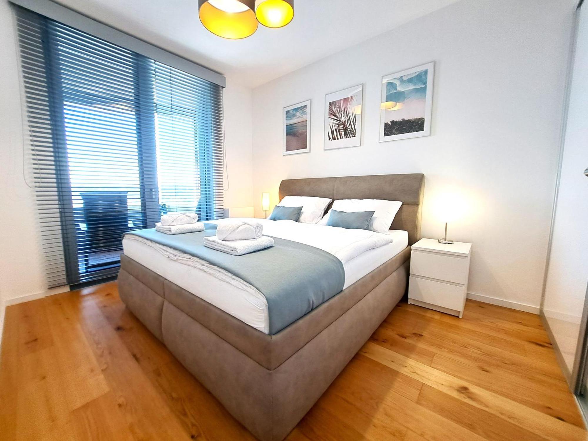 Prestigious Sky Park - View - Traveller Awards 2024 * Pressburg
